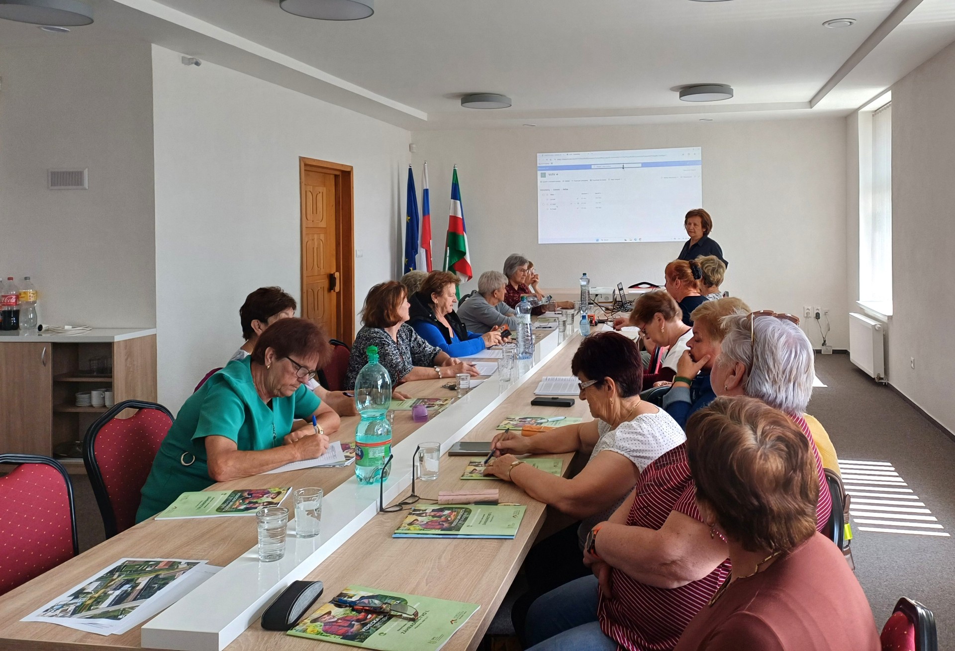 Vidiecka univerzita tretieho veku pokračuje – tentoraz v Heľpe